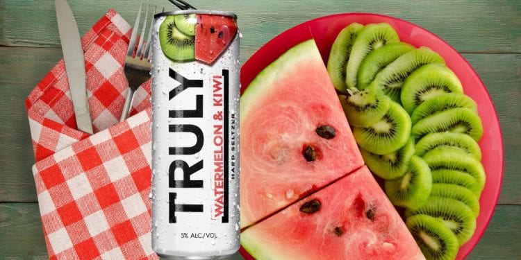 Truly Watermelon & Kiwi Hard Seltzer