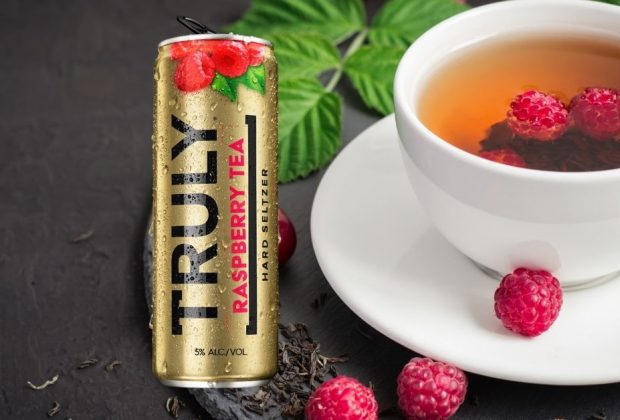 Truly Raspberry Tea Hard Seltzer Featured