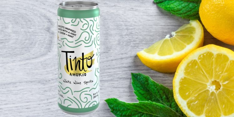 Tinto Amorio White Wine Spritz Featured